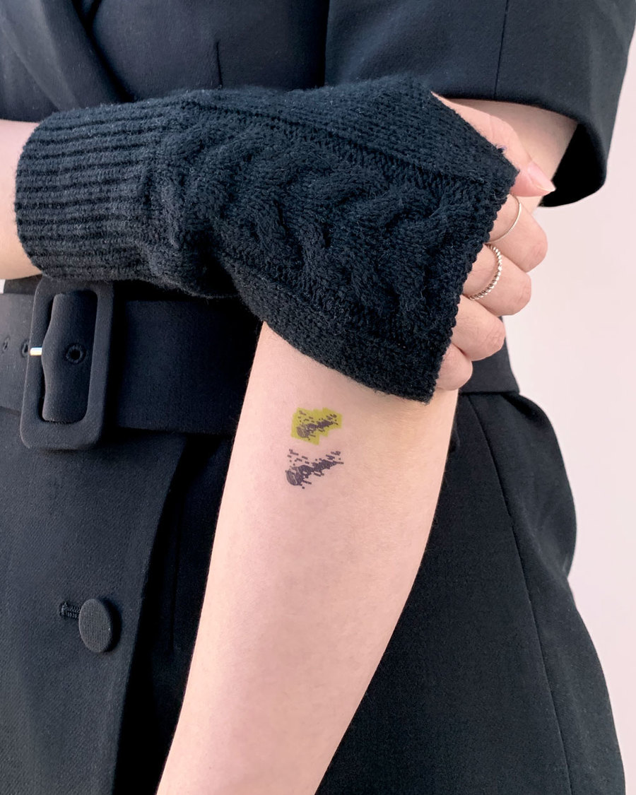 [Instant Tattoo] BTS Tattoo Sticker - Mic Drop (2pcs) - Saudi Arabia - Kuwiat - UAE